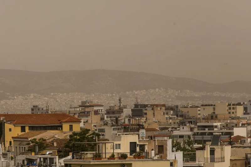 Με τοπικές βροχές και αφρικανική σκόνη η τελευταία Κυριακή του Αυγούστου – News.gr