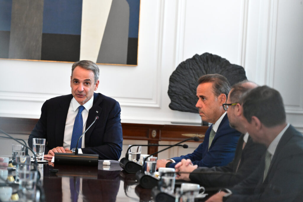 Μητσοτάκης: Μετά από επτά χρόνια αδράνειας τάζει βιομηχανική πολιτική
