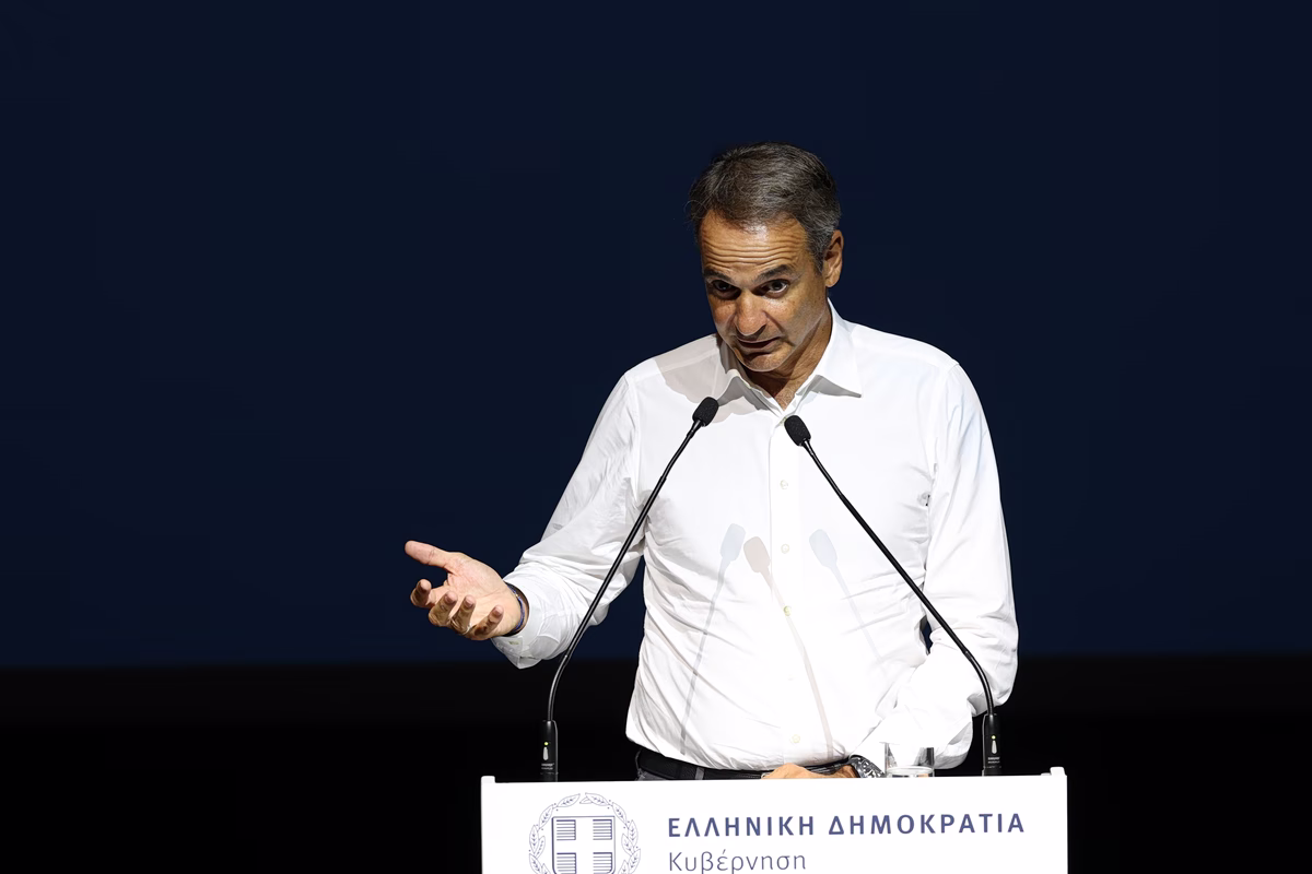 Μητσοτάκης σε παράλληλο σύμπαν από τη Θεσσαλονίκη - Προεξοφλεί ότι τα εμπόδια για τα ιδιωτικά πανεπιστήμια θα ξεπεραστούν