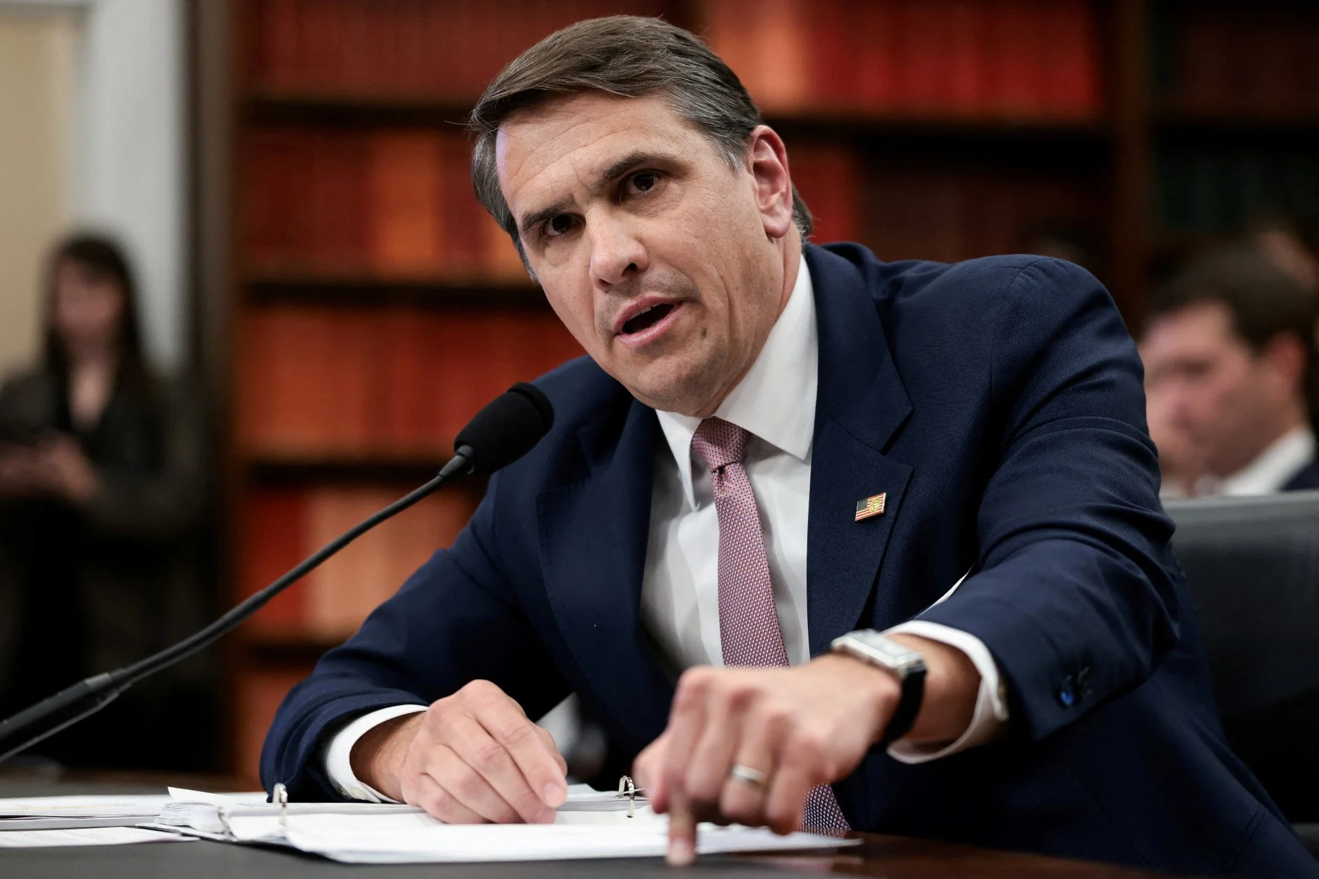 Οριακή νίκη για Τραμπ στη Γερουσία: Νέος υπ. Δικαιοσύνης ο Τοντ Μπλανς