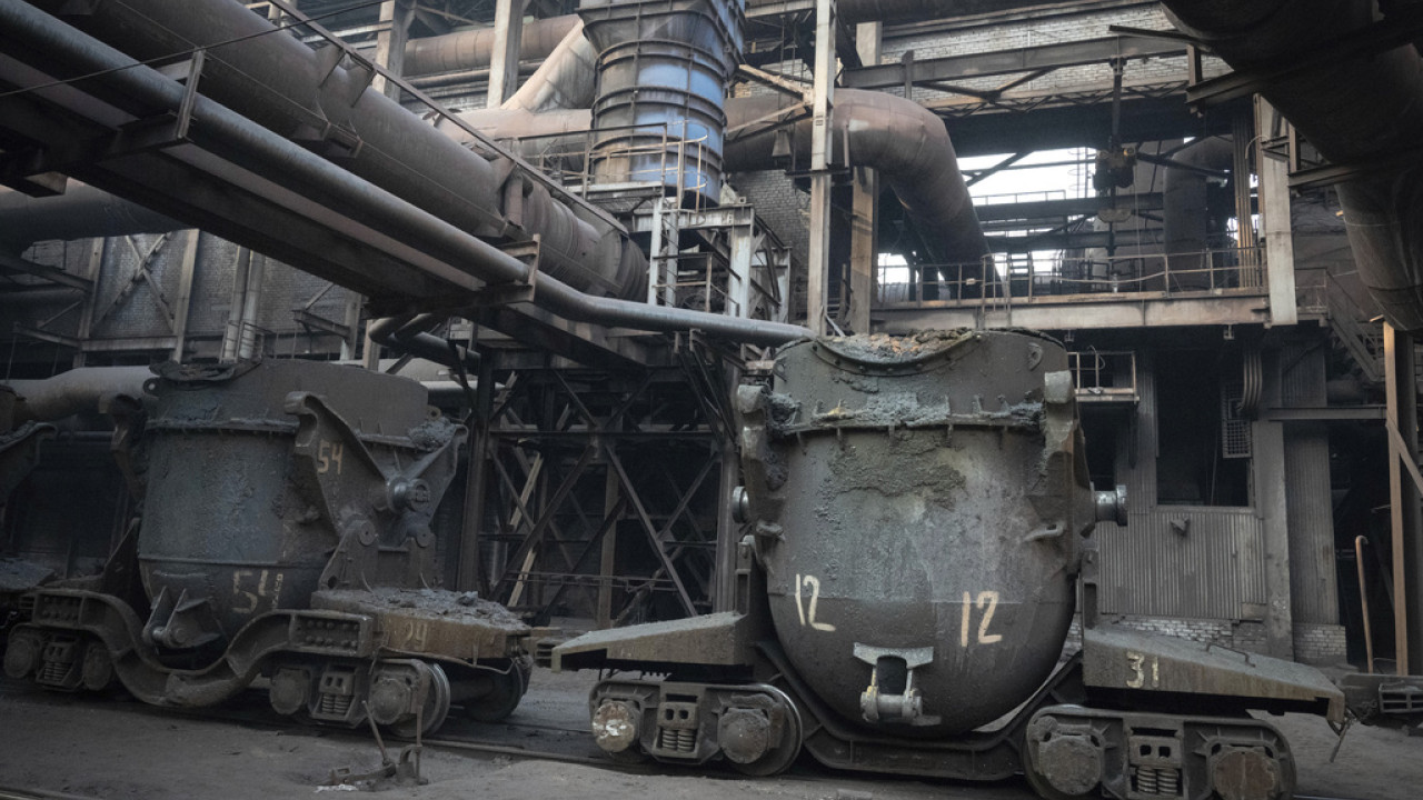 Ουκρανία: Το Zaporizhstal διακόπτει τη λειτουργία του μετά από ρωσική επίθεση