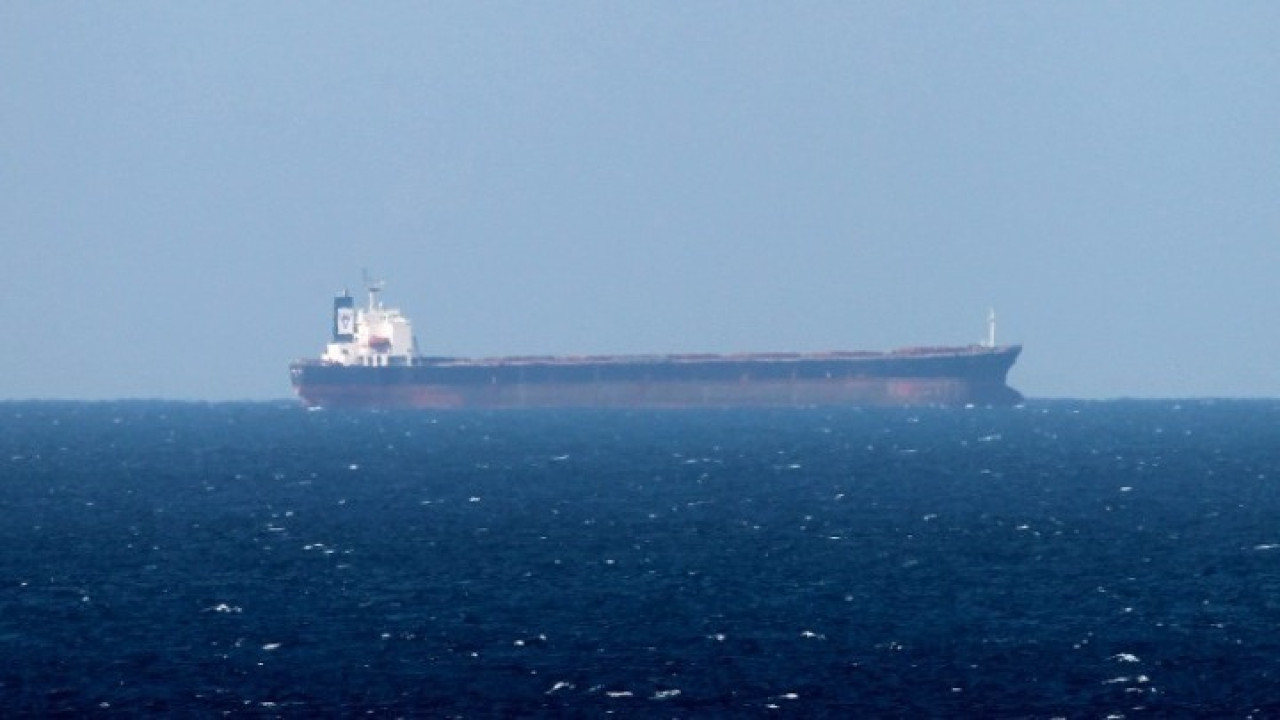 Ιταλία: Ευρωπαϊκή δύναμη επιθεώρησε τάνκερ του ρωσικού «σκιώδους στόλου» στη Μεσόγειο
