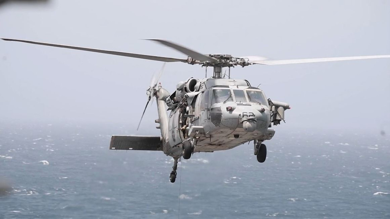 CENTCOM: Εκτοξεύτηκαν δύο πύραυλοι σε πλοίο που πήγε να σπάσει τον ναυτικό αποκλεισμό
