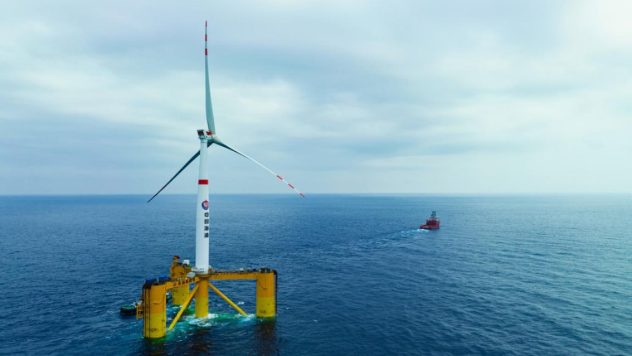 Αιολική πρωτιά στην Κίνα: Πλωτή πλατφόρμα 16 MW τροφοδοτεί υπεράκτιο πετρελαϊκό πεδίο