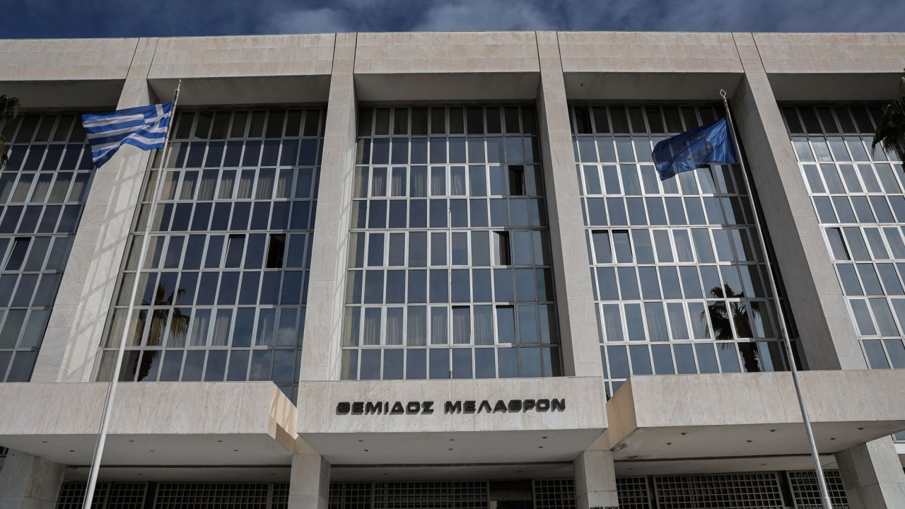 Άρειος Πάγος: Δεν ανασύρεται από το αρχείο η υπόθεση των υποκλοπών