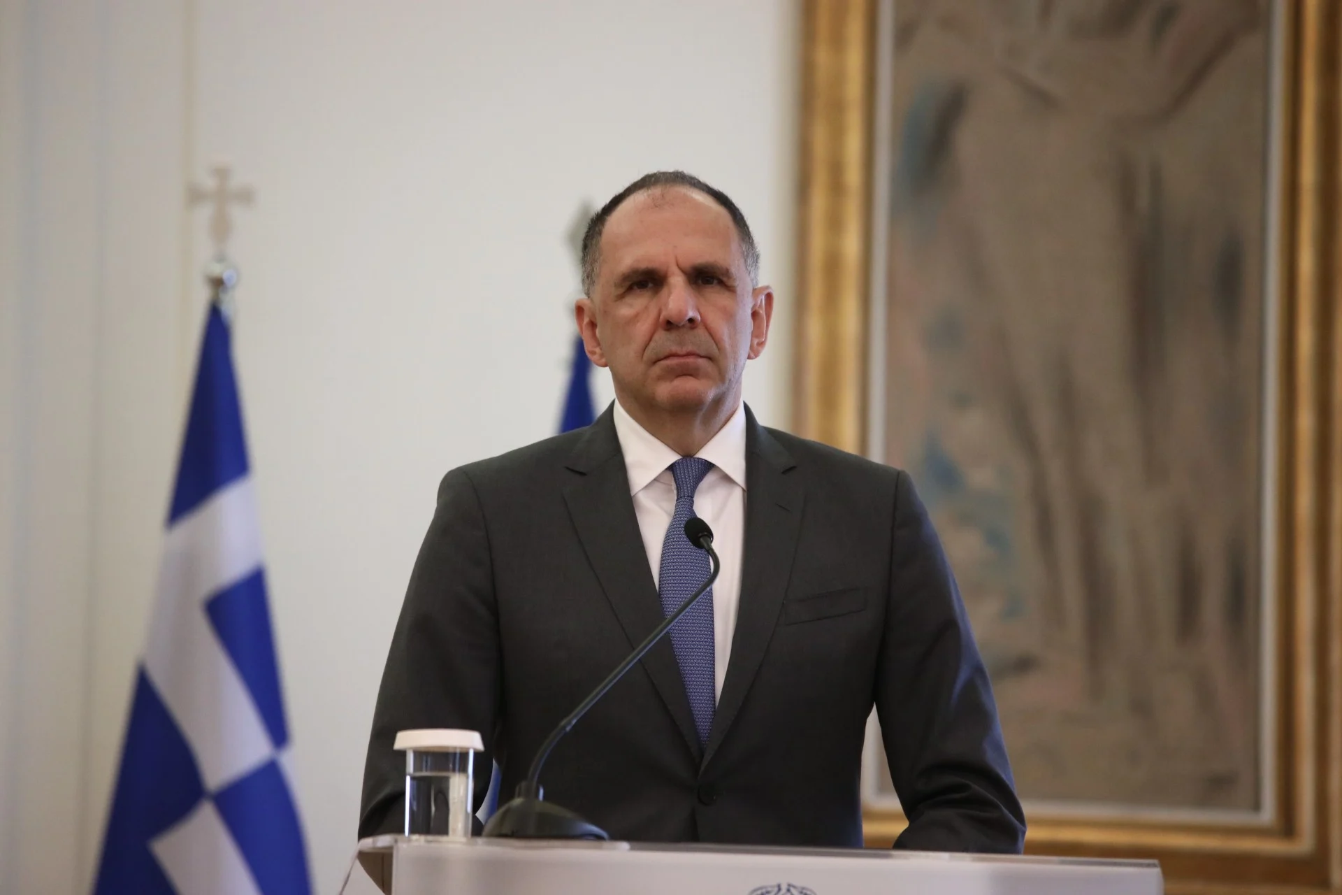 Εκείνοι που μας επιβουλεύονται να θυμούνται ότι η Ελλάδα είναι ταγμένη να μεγαλουργεί μέσα από την ιστορία της
