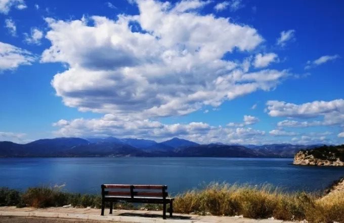 Αίθριος καιρός με άνοδο της θερμοκρασίας έως τους 37 βαθμούς