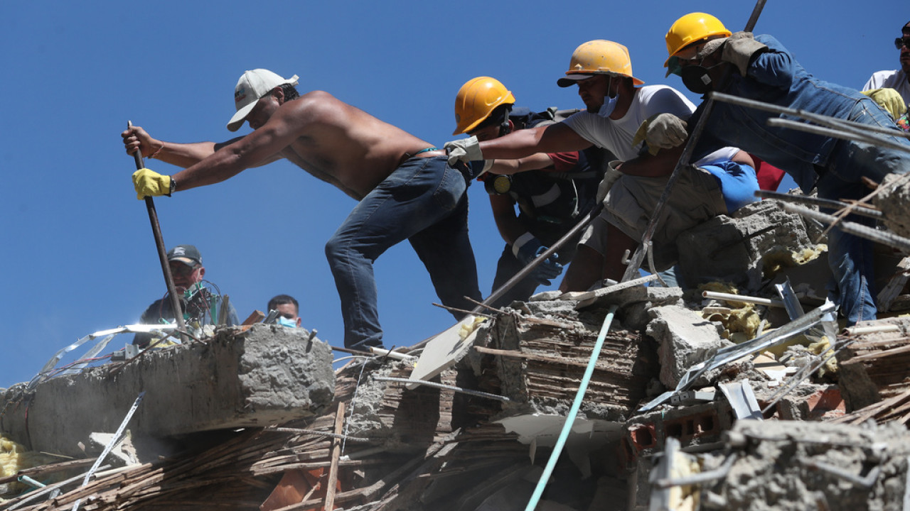 Σεισμός στην Κολομβία: Σε κατάσταση έκτακτης ανάγκης κηρύχθηκαν 15 νομοί, σε 319 ανήλθε ο αριθμός των νεκρών
