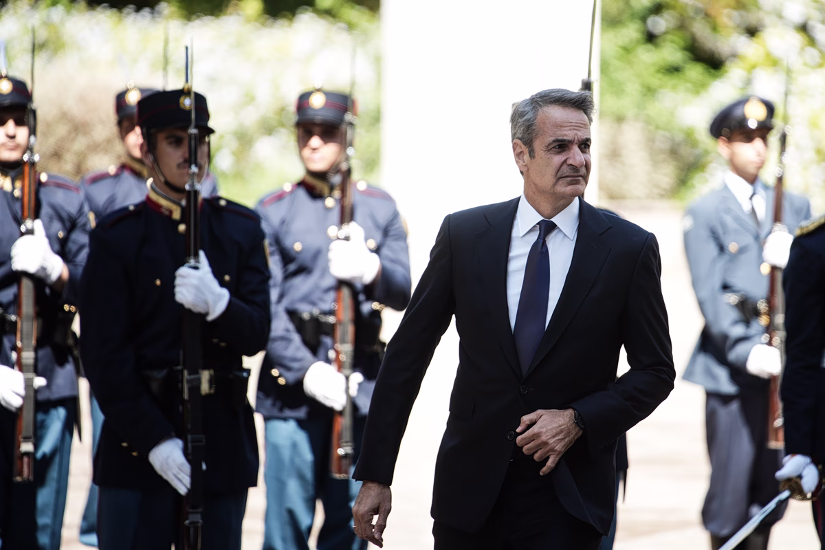 «Ο Γιάννης Βαρβιτσιώτης ήταν φτιαγμένος από το μέταλλο μιας άλλης εποχής» - Ο επικήδειος του πρωθυπουργού