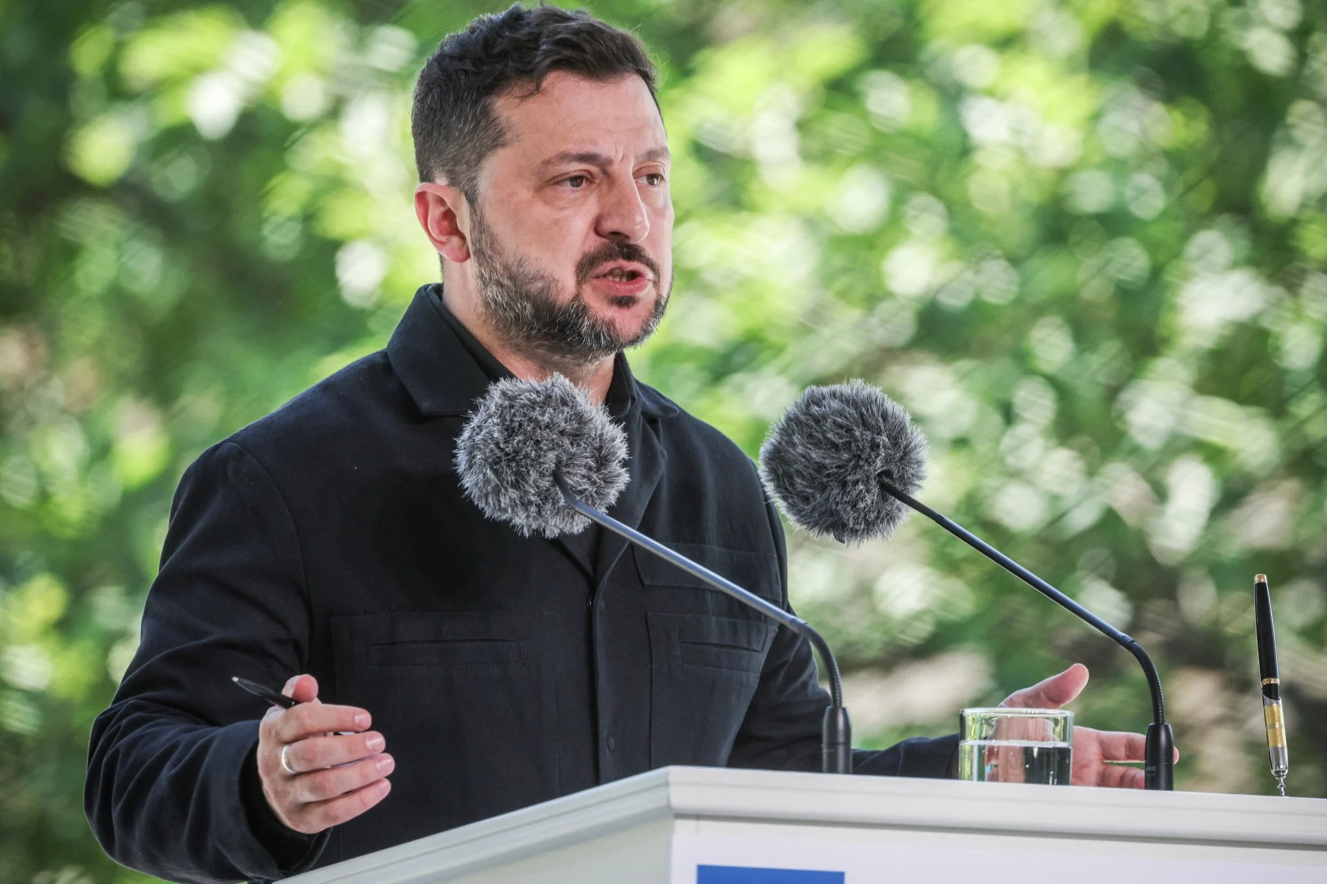 Ο Ζελένσκι ελπίζει πως οι πιέσεις στη Μόσχα θα φέρουν την ειρήνη το φθινόπωρο