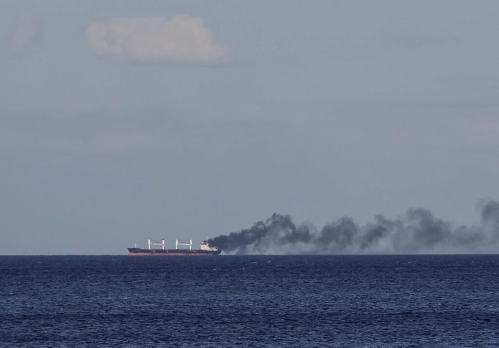 Η Μόσχα λέει ότι έπληξε πλοία που συνδέονται με τον ουκρανικό στρατό και λιμενικές εγκαταστάσεις
