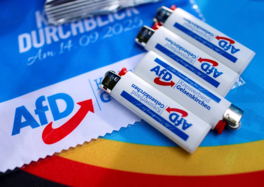 Η AfD διευρύνει το προβάδισμά της – Στο 28% η ακροδεξιά, βυθίζεται η δημοτικότητα του Μερτς