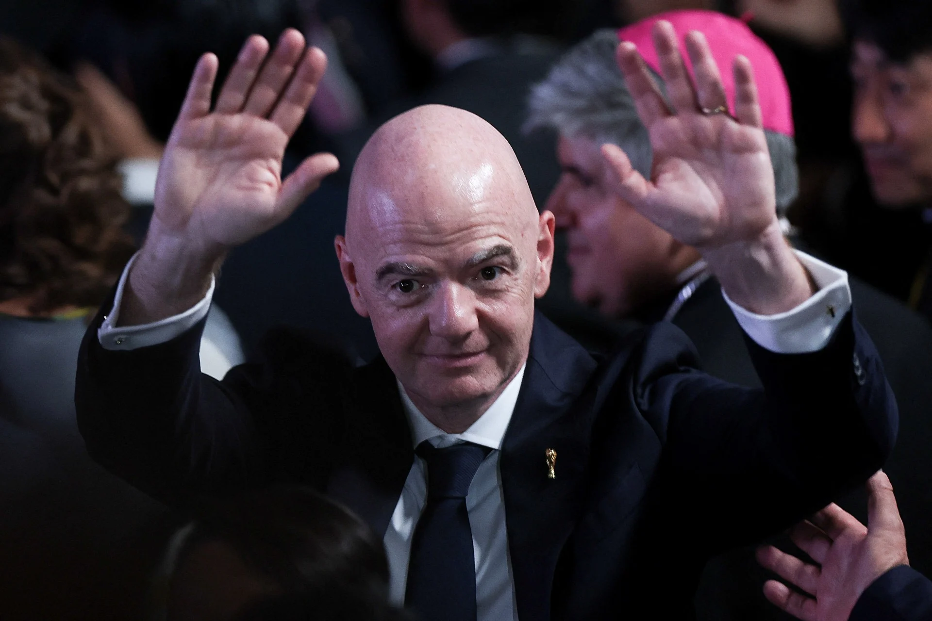 Κοινή ανακοίνωση UEFA, AFC και CONCACAF κατά Ινφαντίνο