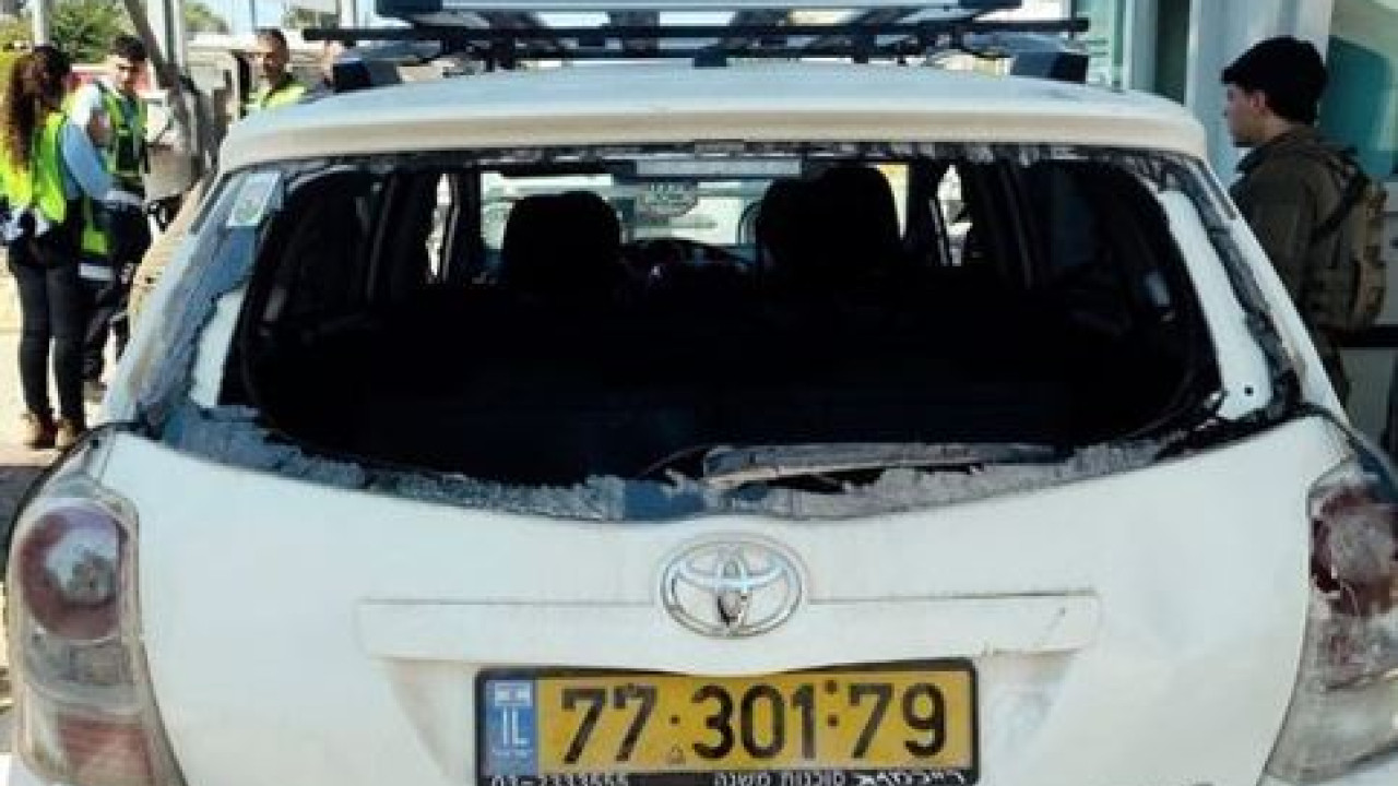 Παλαιστίνη: Ισραηλινοί έποικοι επιτέθηκαν σε ένα χωριό στη Δυτική Όχθη