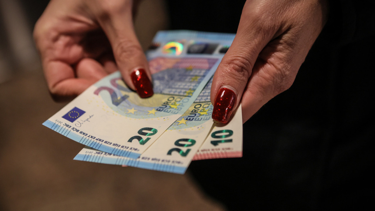 ΕΚΤ: Αυξάνονται τα μετρητά στην Ευρώπη παρά την επέλαση των ψηφιακών πληρωμών - Η εξήγηση του παράδοξου