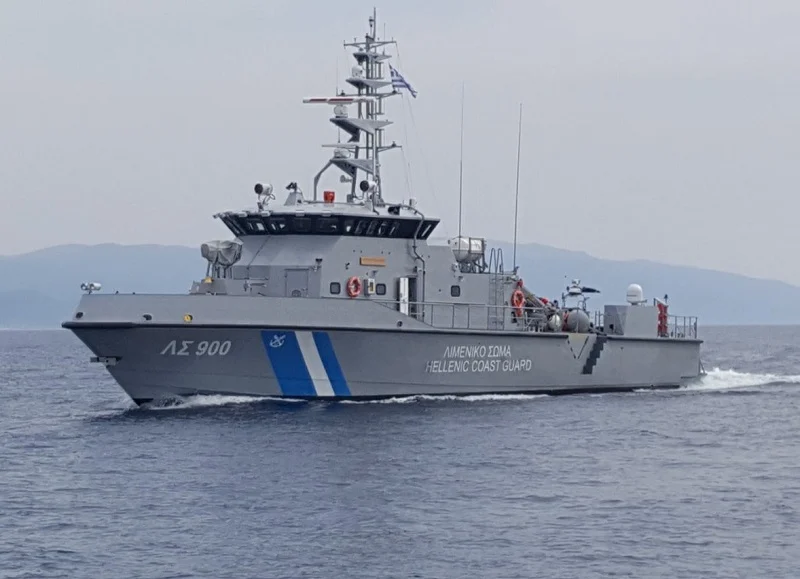 Επιχείρηση για απεγκλωβισμό αποκλεισμένων στην παραλία Θάνος – News.gr