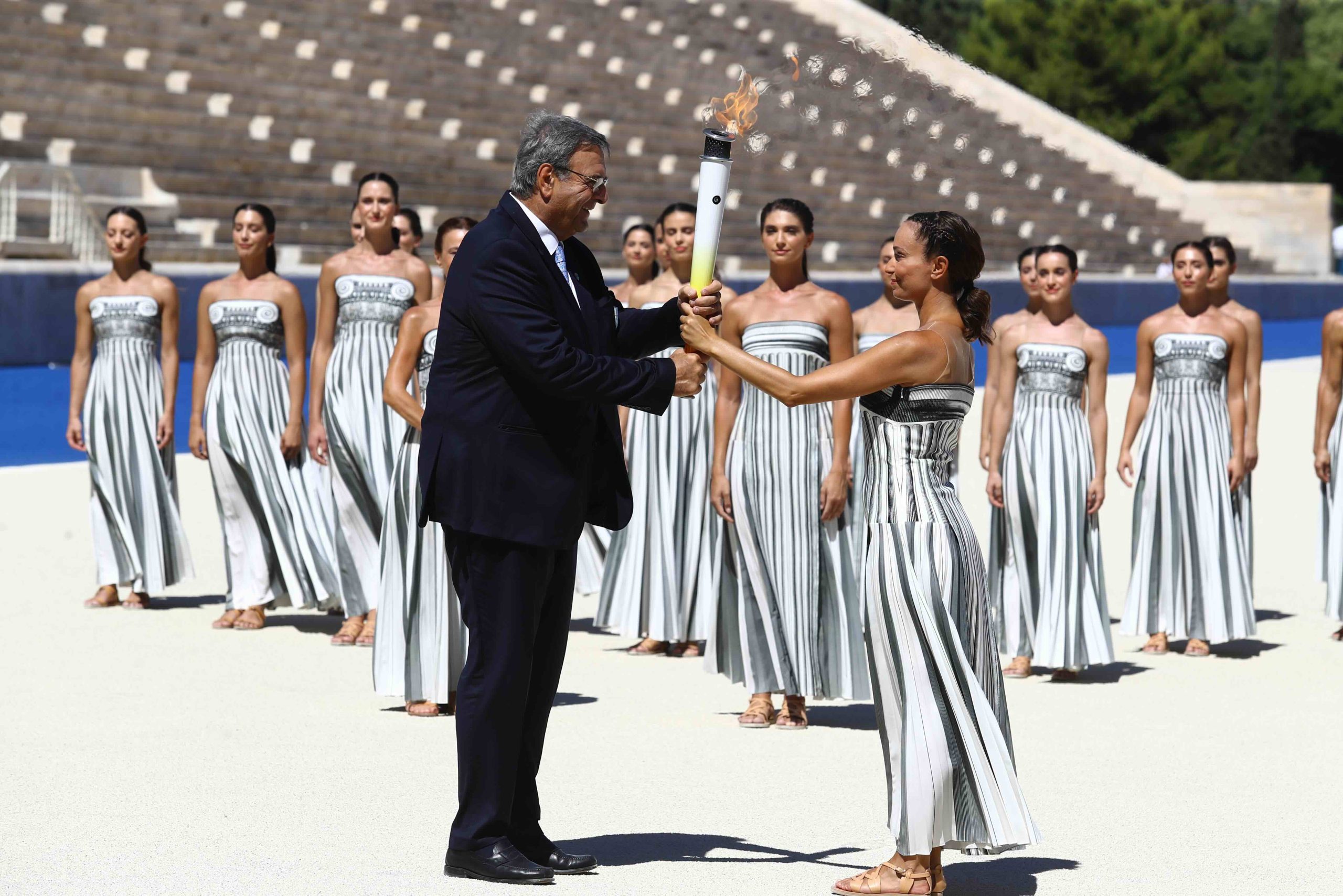 Ολυμπιακοί Αγώνες νέων 2026: Παραδόθηκε η φλόγα