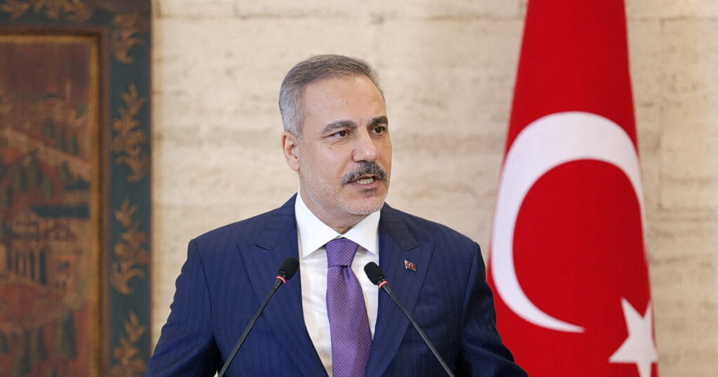 Φιντάν: «Ελπίζουμε να μην γίνει κάποια τρέλα στο Αιγαίο» - Η «αμοιβαία κατανόηση» περί μη εκπλήξεων με την Αθήνα και οι προειδοποιήσεις