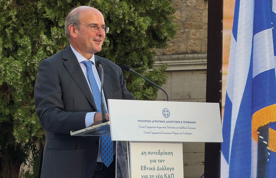 Τετραπλό πακέτο για στήριξη Νέων Αγροτών, εξαψήφιο πριμ πρώτης εγκατάστασης, 10ετείς δεσμεύσεις στην ΚΑΠ