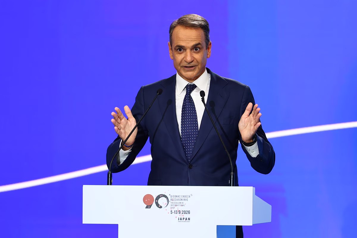 Μητσοτάκης: Προεκλογικές παροχές, διχαστικά διλήμματα και νέες υποσχέσεις τετραετίας σαν να μην πέρασαν 7 χρόνια