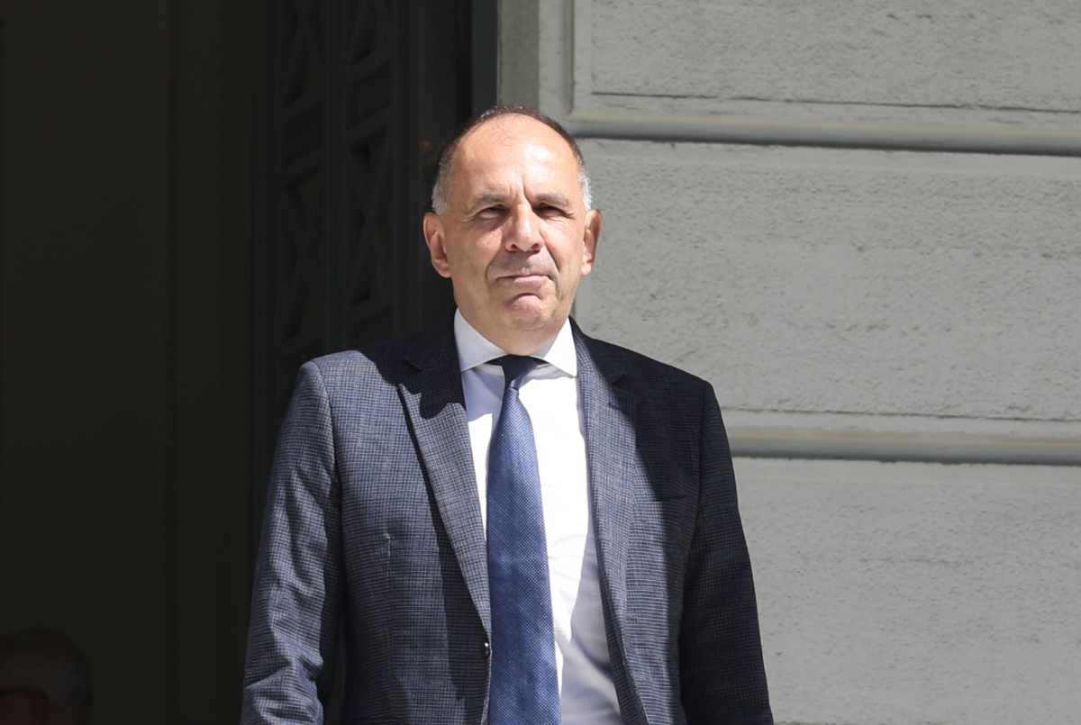 Γεραπετρίτης για το καλώδιο διασύνδεσης με την Κύπρο: Ουδέποτε περνούσε από τουρκικά θαλάσσια πάρκα