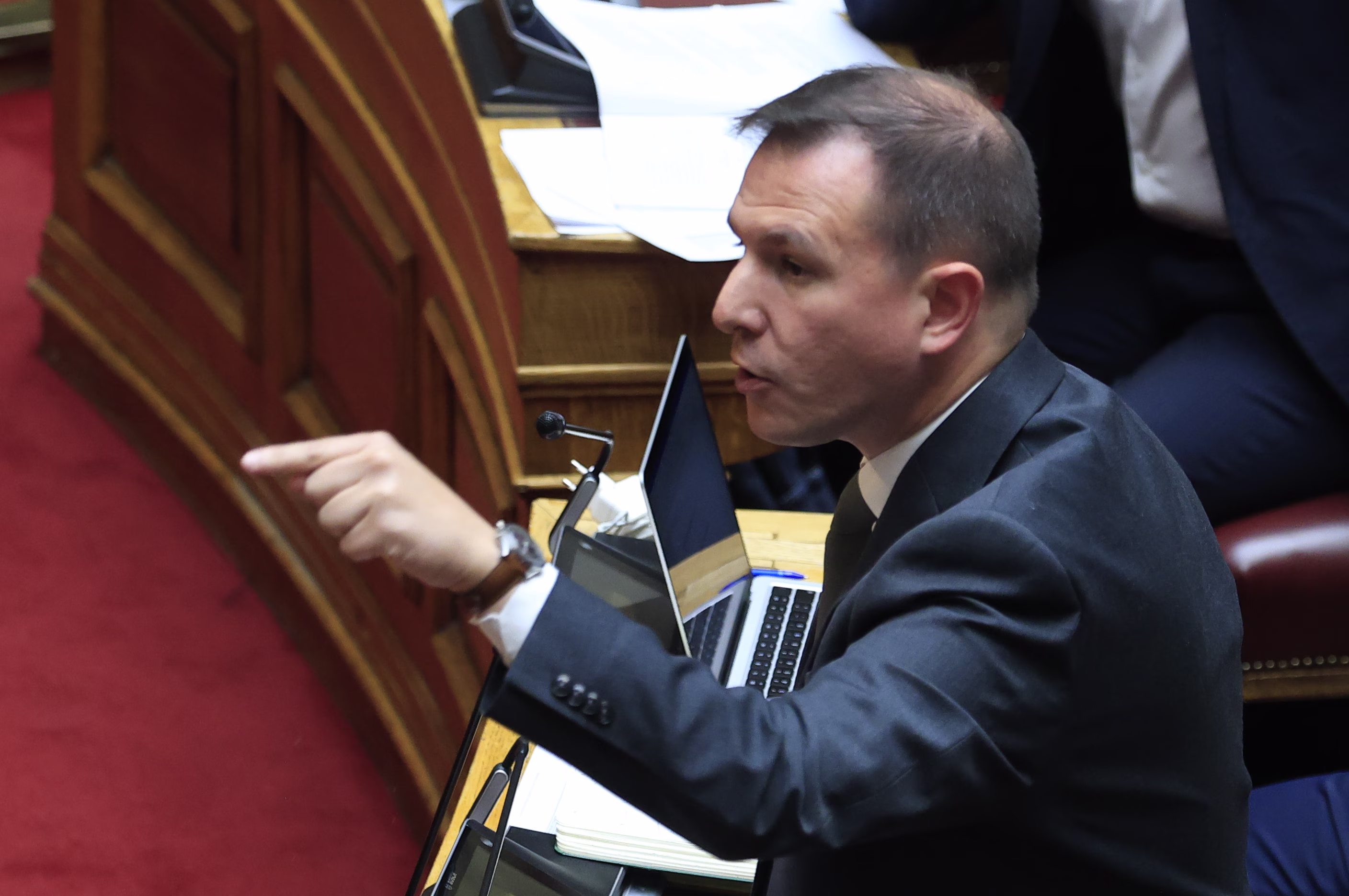 «Πυρά» Δουδωνή προς Μαργαρίτη Σχοινά: «'Αυτοφοράκιας' ο Καββαδάς στη Λέσβο, Πόντιος Πιλάτος εσείς στην Αθήνα»