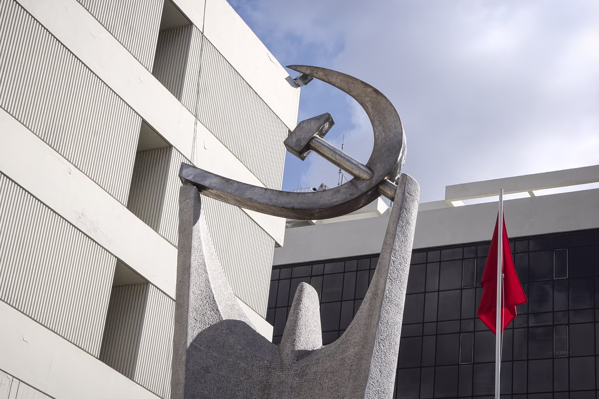 KKE: «Μπαλάκι» στην «ατομική ευθύνη» και «πλυντήριο» για την εμπορευματοποιημένη Υγεία οι ανακοινώσεις Γεωργιάδη