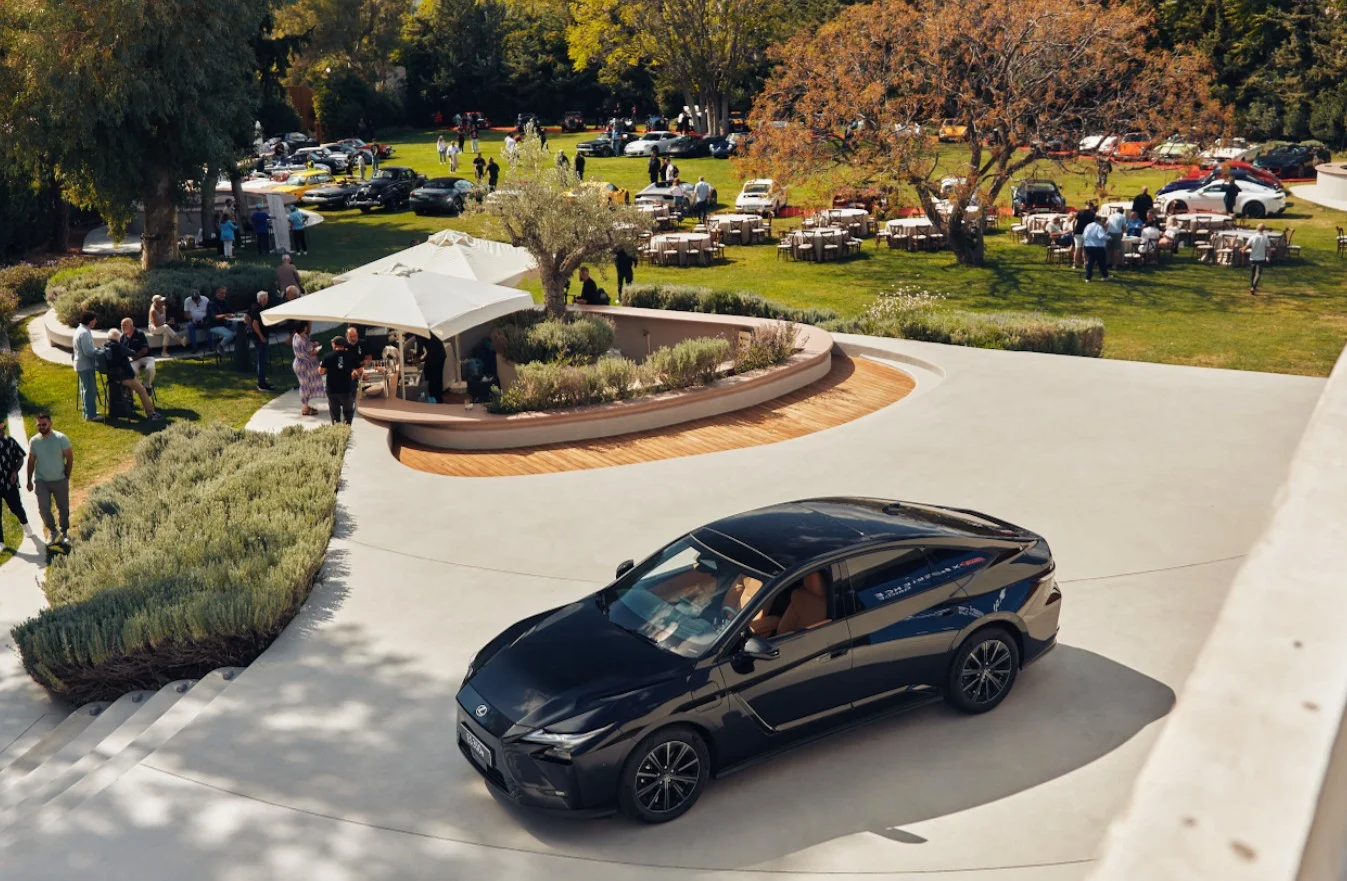 Η Lexus Official Automotive Partner