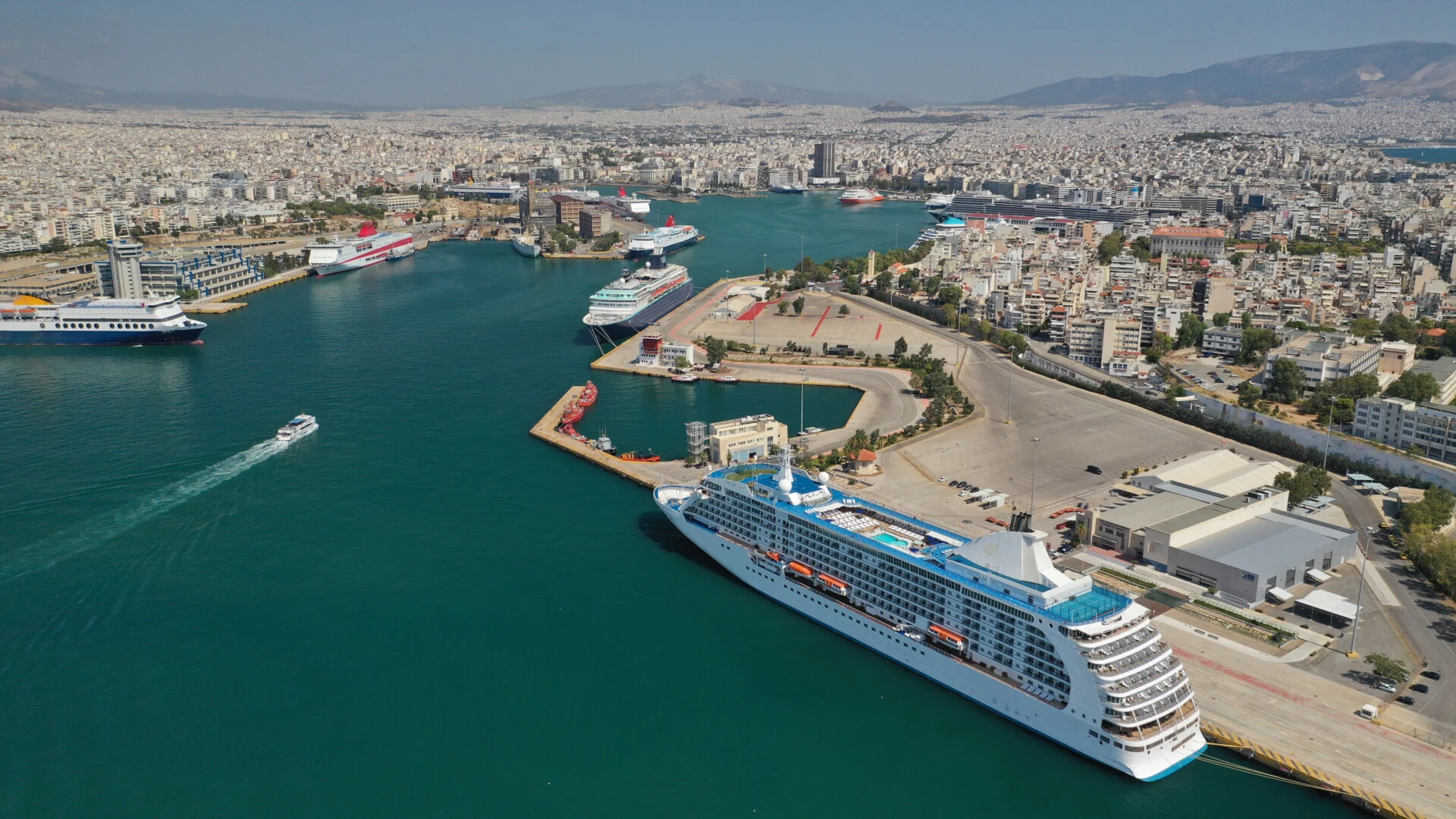«Θέλουμε περισσότερη από την αξία που δημιουργεί η ναυτιλία να διαχέεται στην οικονομία της πόλης»