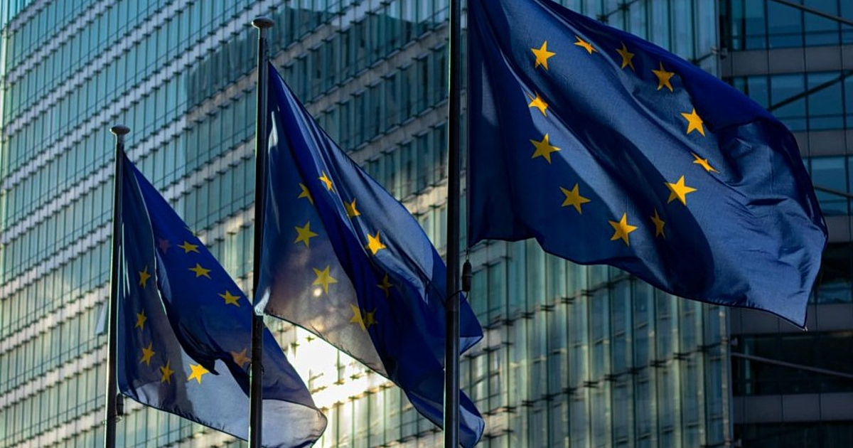 Στο στόχαστρο της Κομισιόν η Ελλάδα για τους νέους κανόνες κατά του ξεπλύματος χρήματος