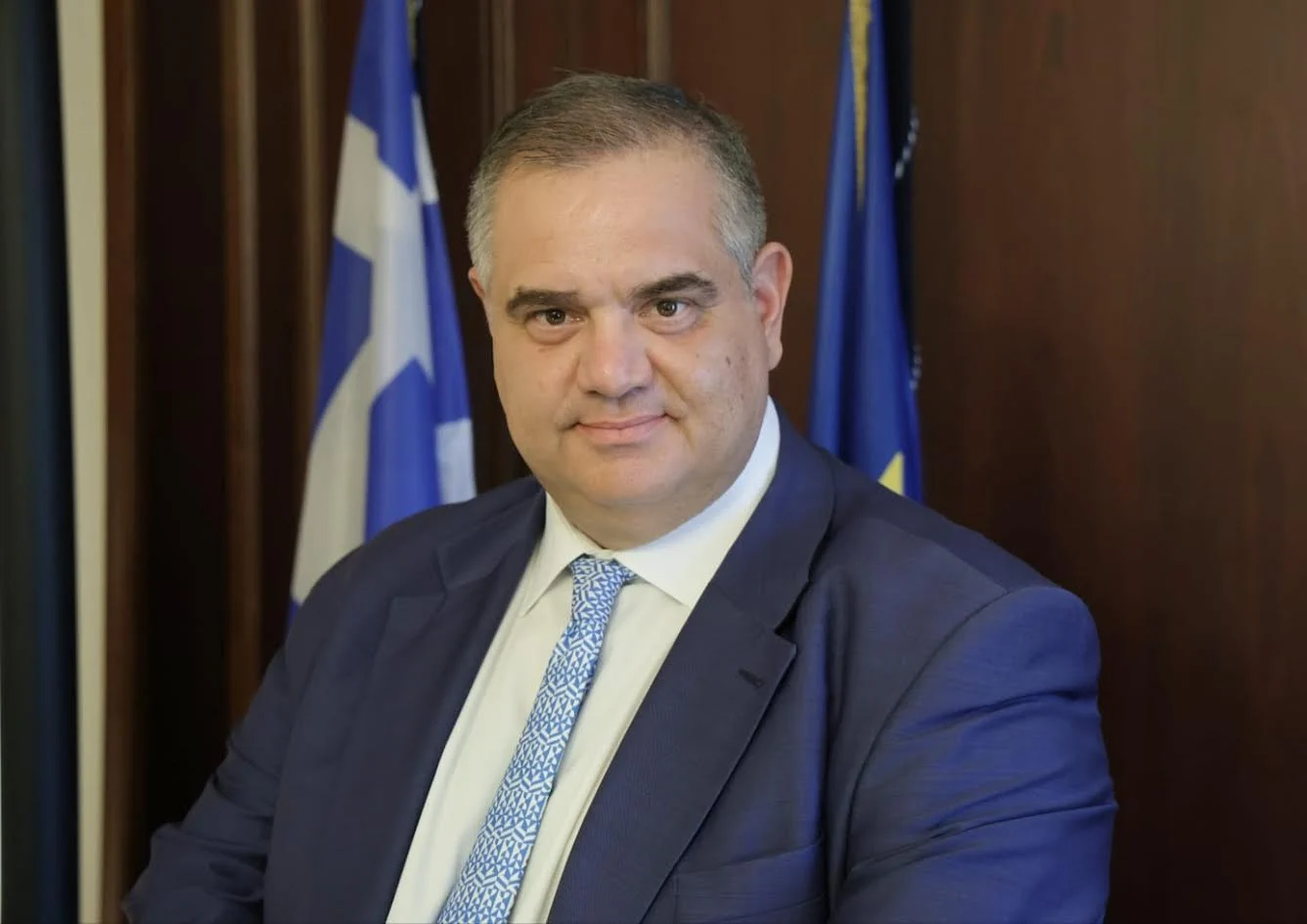 Χωρίς «εισοδηματικό κόφτη» η πολιτογράφηση – Τι αλλάζει στην αξιολόγηση των αιτήσεων