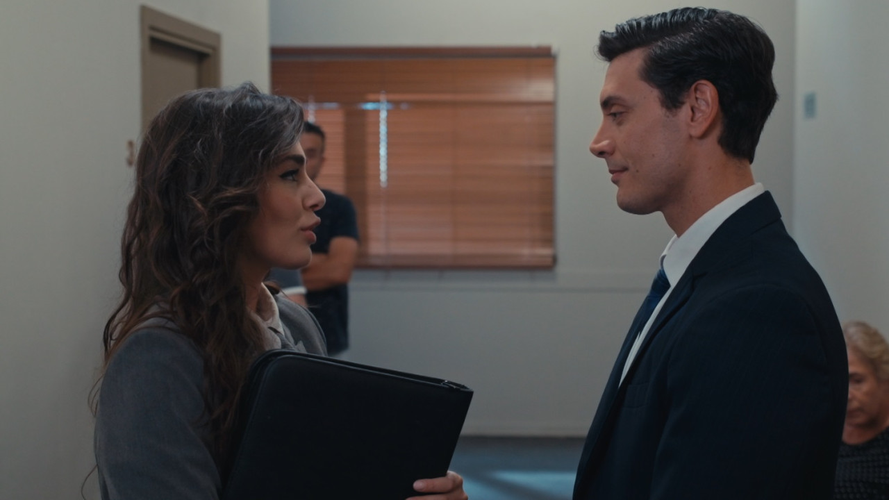«Αντώνιος & Κλεοπάτρα»: Η Κλεοπάτρα «αδειάζει» τον Πασχάλη