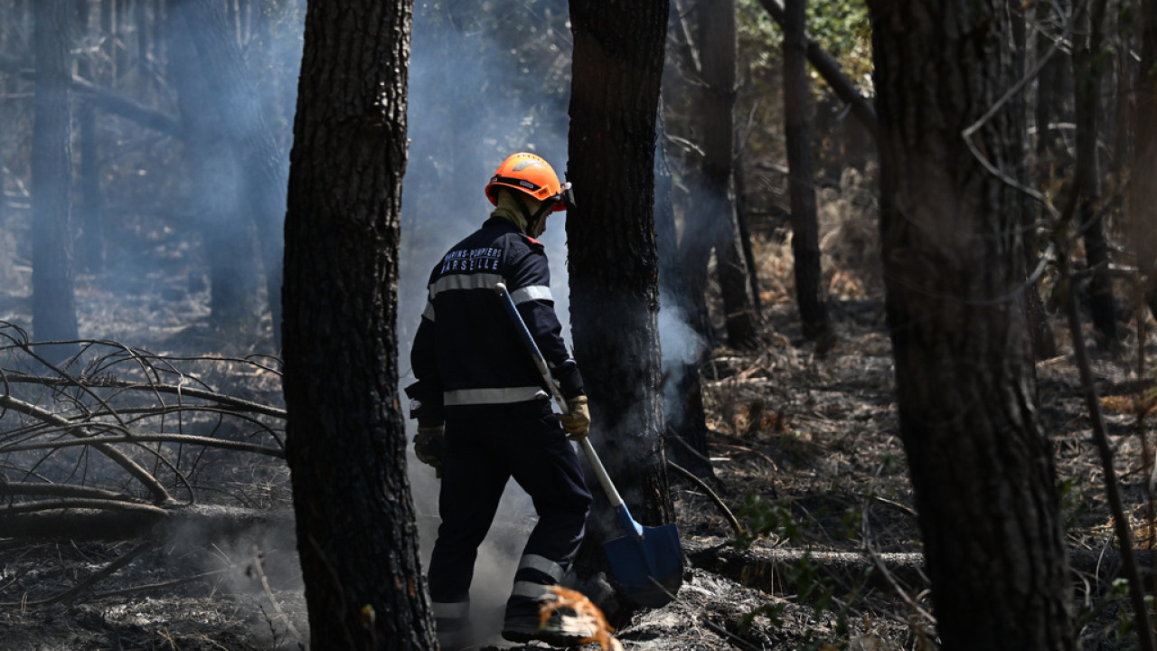 Γαλλία: Έσβησε έπειτα από 2 μήνες η μεγαλύτερη πυρκαγιά από το 1949