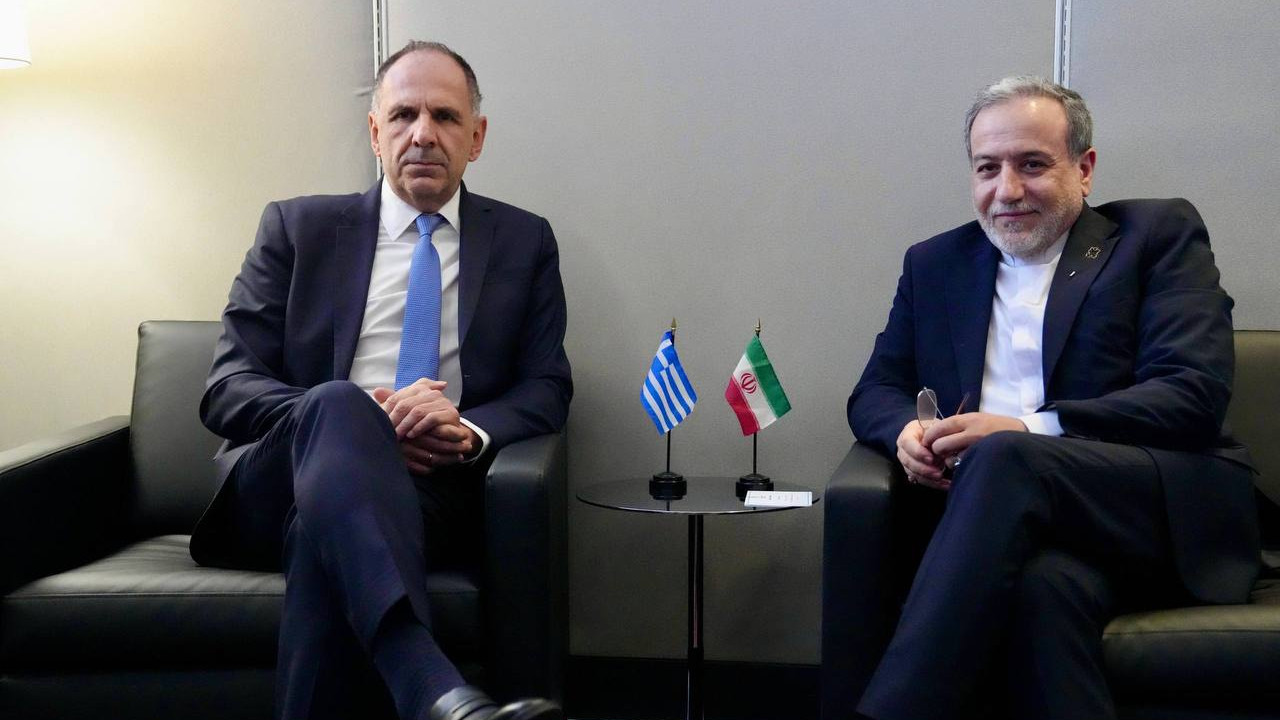 Αραγτσί προς Γεραπετρίτη: «Να διευρύνουμε τη συνεργασία μεταξύ Τεχεράνης και Αθήνας»