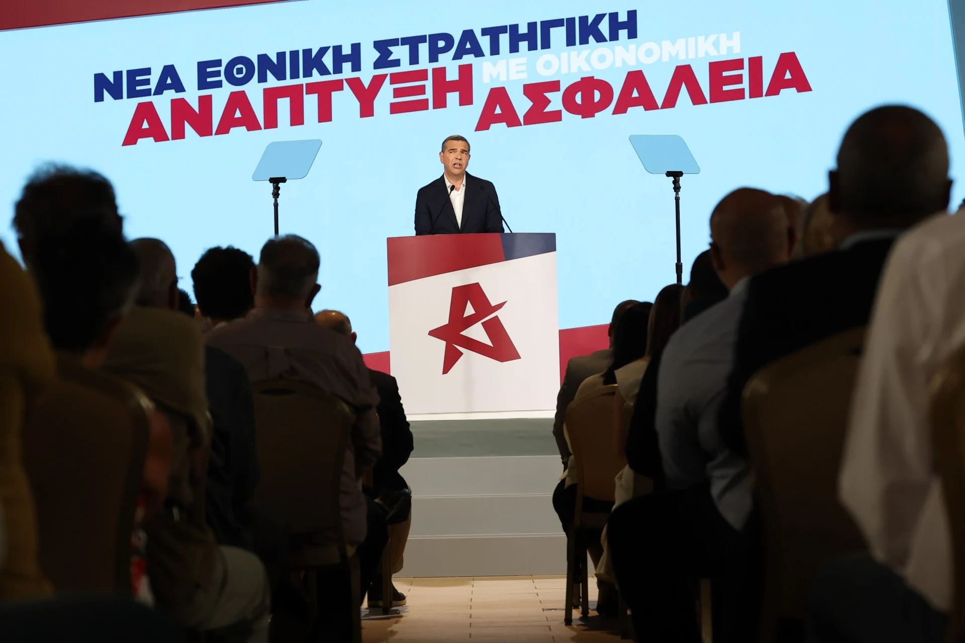 Θα αποστείλουμε το πρόγραμμά μας στο Εθνικό Δημοσιονομικό Συμβούλιο για πλήρη αξιολόγηση της κοστολόγησής του