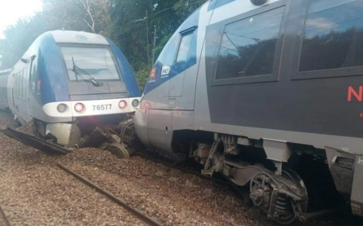Τουλάχιστον 44 οι τραυματίες, σε «πολύ σοβαρή» κατάσταση 18χρονη