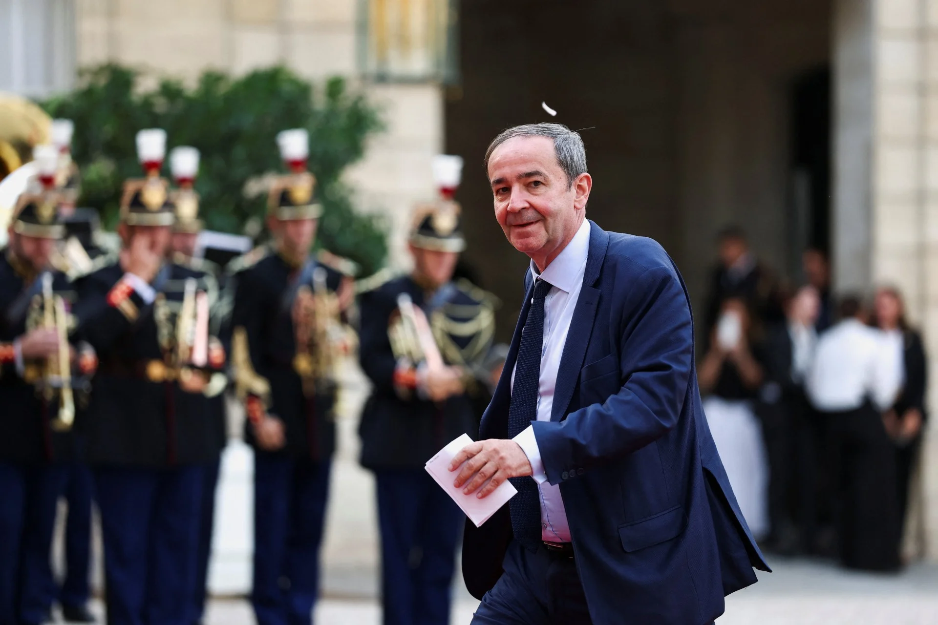«Πυρά» συνδικάτου CGT κατά του CEO της εταιρείας πυρηνικής ενέργειας EDF μετά τη συνάντηση με τη Λε Πεν