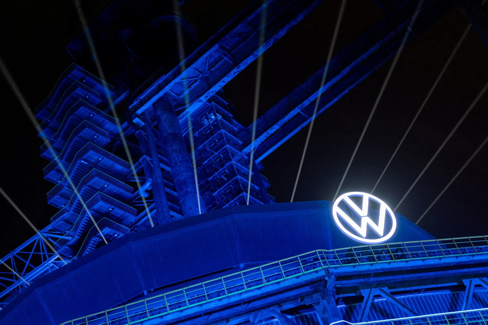 Η διοίκηση της Volkswagen προτείνει κλείσιμο τεσσάρων γερμανικών εργοστασίων έως το 2034