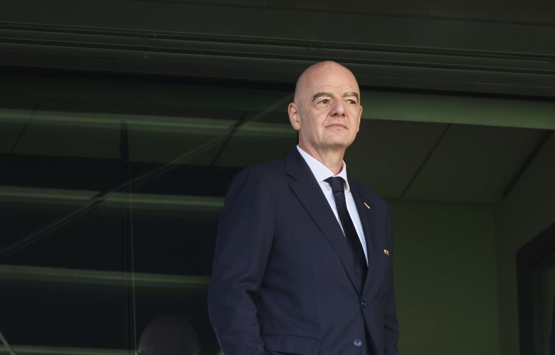 Η μάχη απομάκρυνσης του Ινφαντίνο υποχωρεί, αλλά η σύγκρουση για την εξουσία μόλις αρχίζει – News.gr
