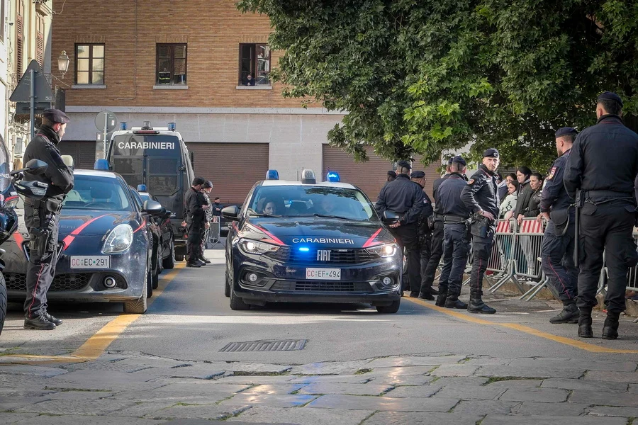 Δολοφόνησε την πρώην σύντροφό του πετώντας την από γέφυρα