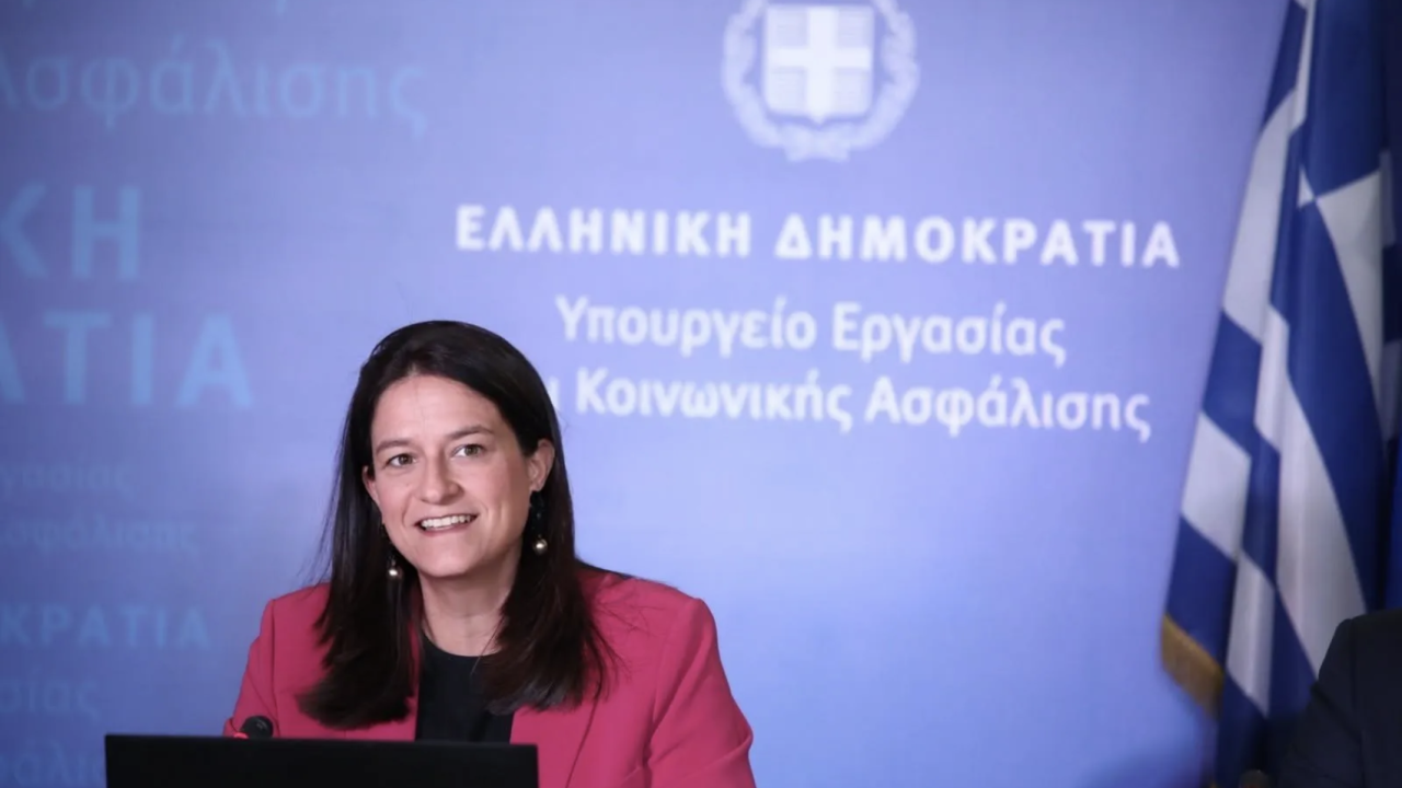 Ν. Κεραμέως: Μείωση του χρόνου απονομής κύριας σύνταξης από 500 σε 42 ημέρες