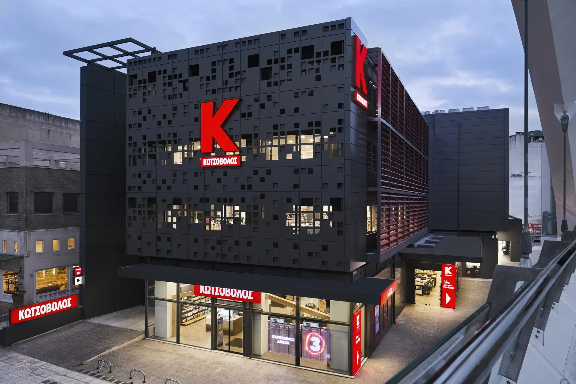 Στα σχέδια νέο concept καταστημάτων