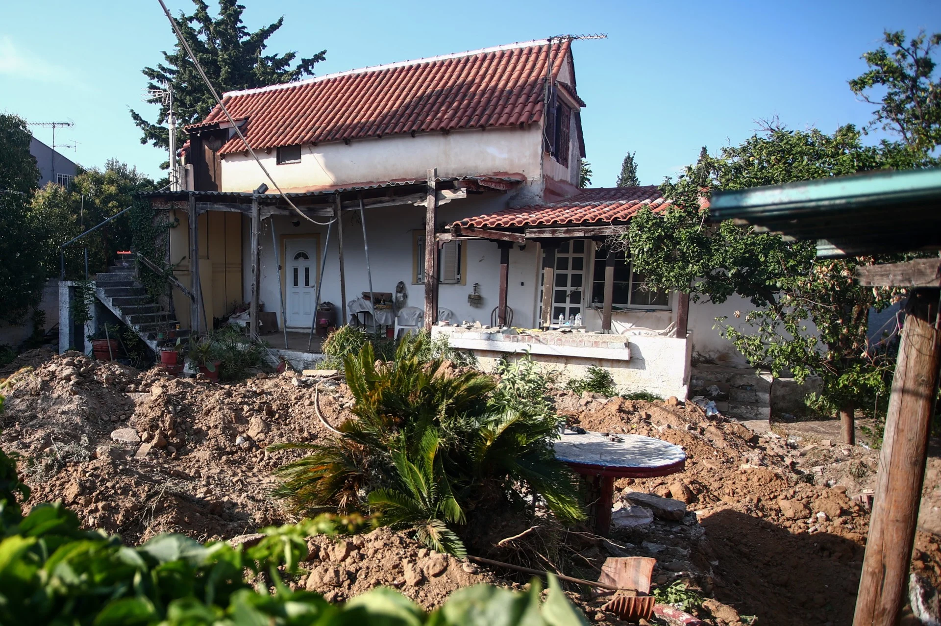 Αναβλήθηκε η δίκη της 68χρονης και του γιου της