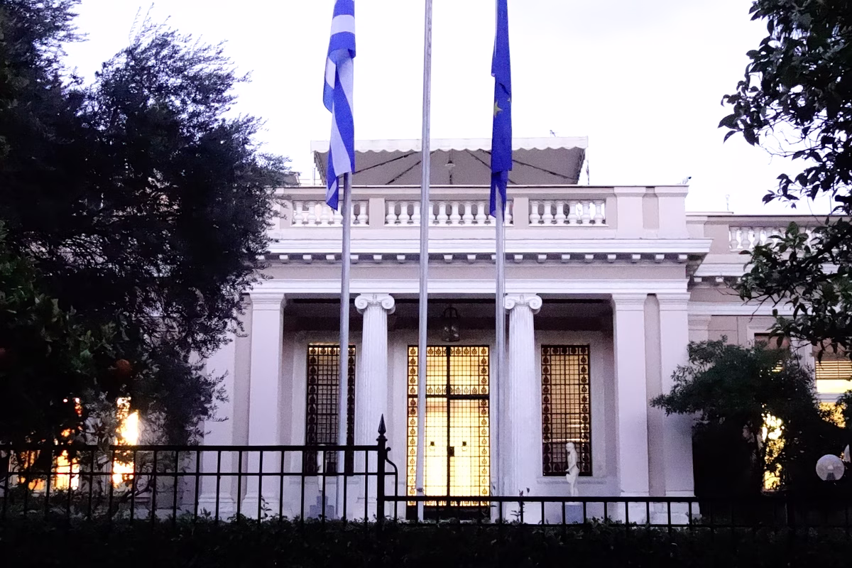 Πετρέλαιο θέρμανσης: Η πρόταση Τσίπρα που «βραχυκύκλωσε» την κυβέρνηση - Καρπουχτσής: Επιλογή της κυβέρνησης να μην εφαρμόσει τα εργαλεία
