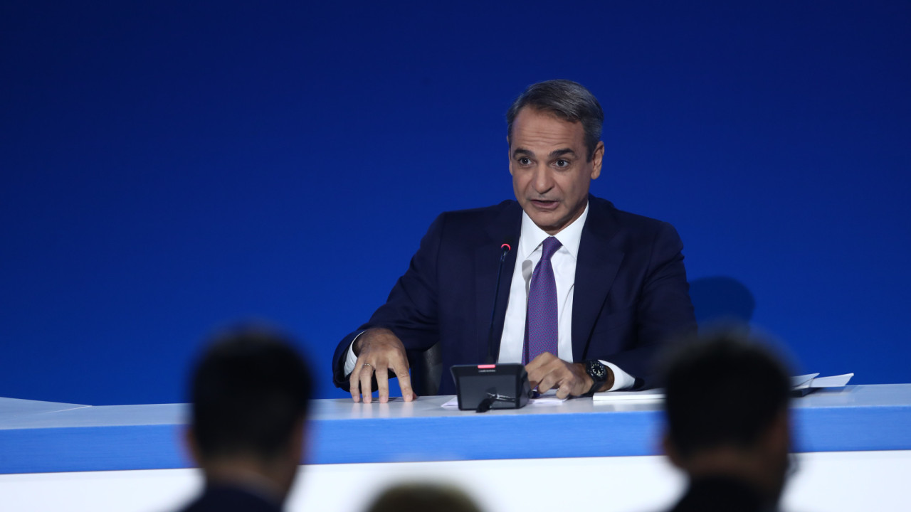 Ανάλυση Bloomberg: Τα μέτρα Μητσοτάκη στη ΔΕΘ, το στοίχημα της οικονομίας και οι εκλογές