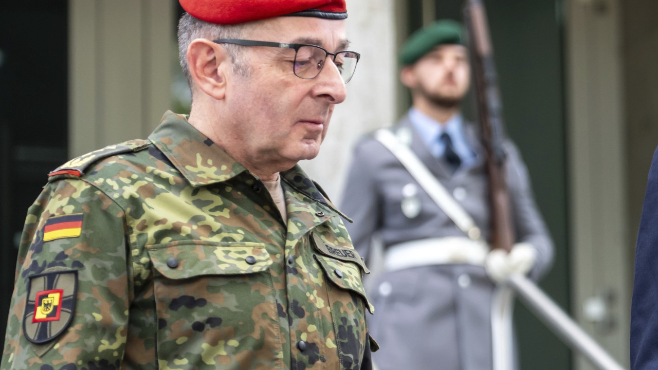 ΝΑΤΟ: Ο Γερμανός Κάρστεν Μπρόιερ, νέος αρχηγός της Στρατιωτικής Διοίκησης