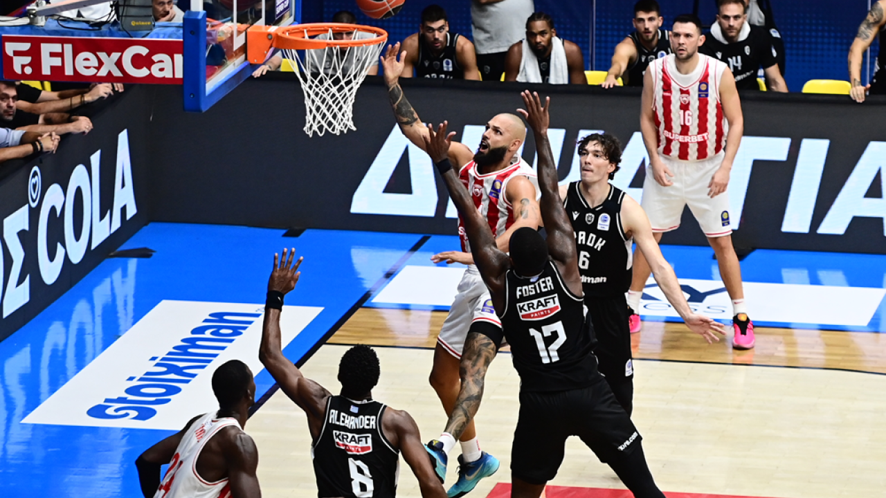 Φουρνιέ και Μοντέρο λύγισαν τον συγκινητικό ΠΑΟΚ και χάρισαν 5ο σερί Super Cup στον Ολυμπιακό
