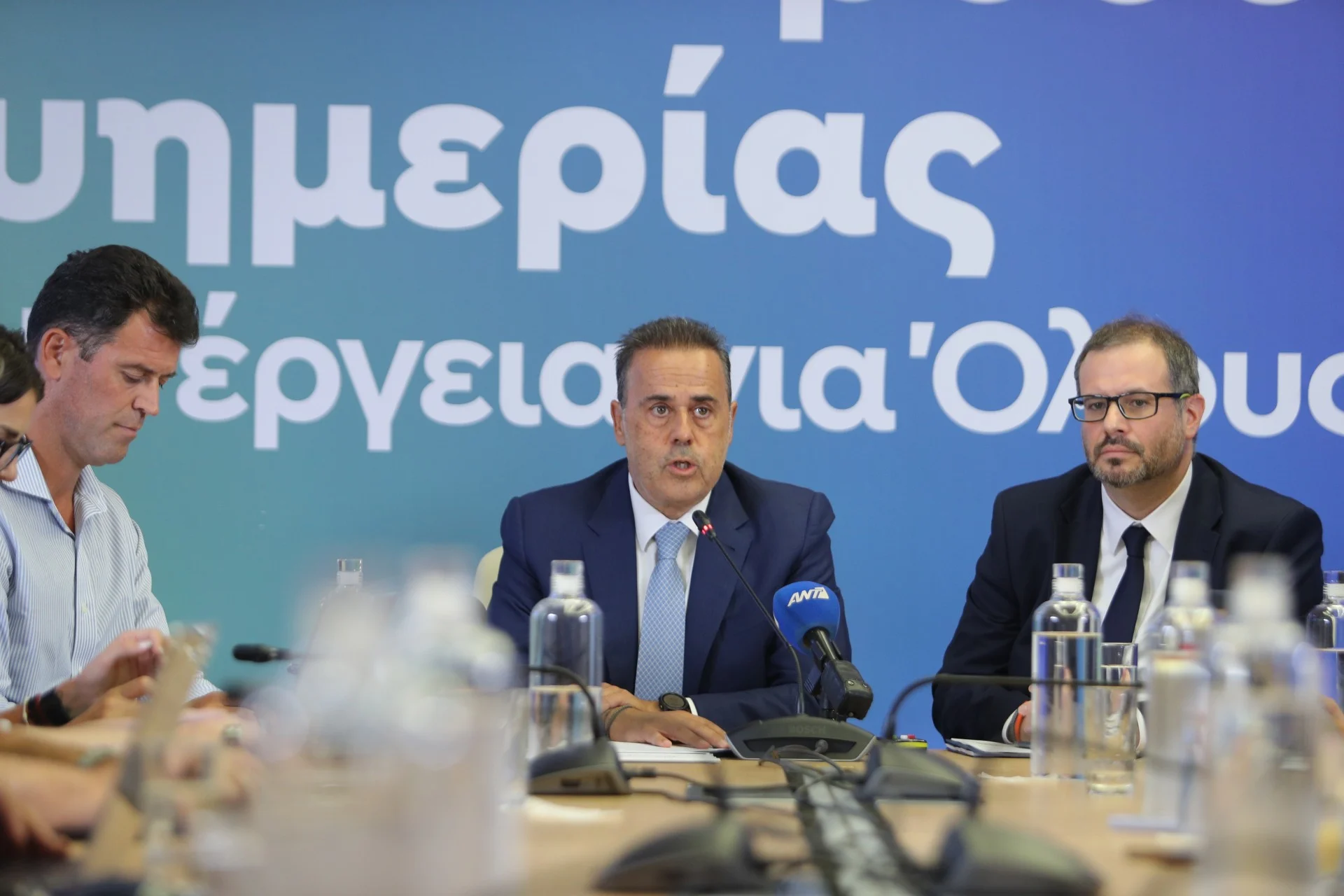 Νέα μέτρα αν δεν υπάρξει αποκλιμάκωση στις τιμές καυσίμων