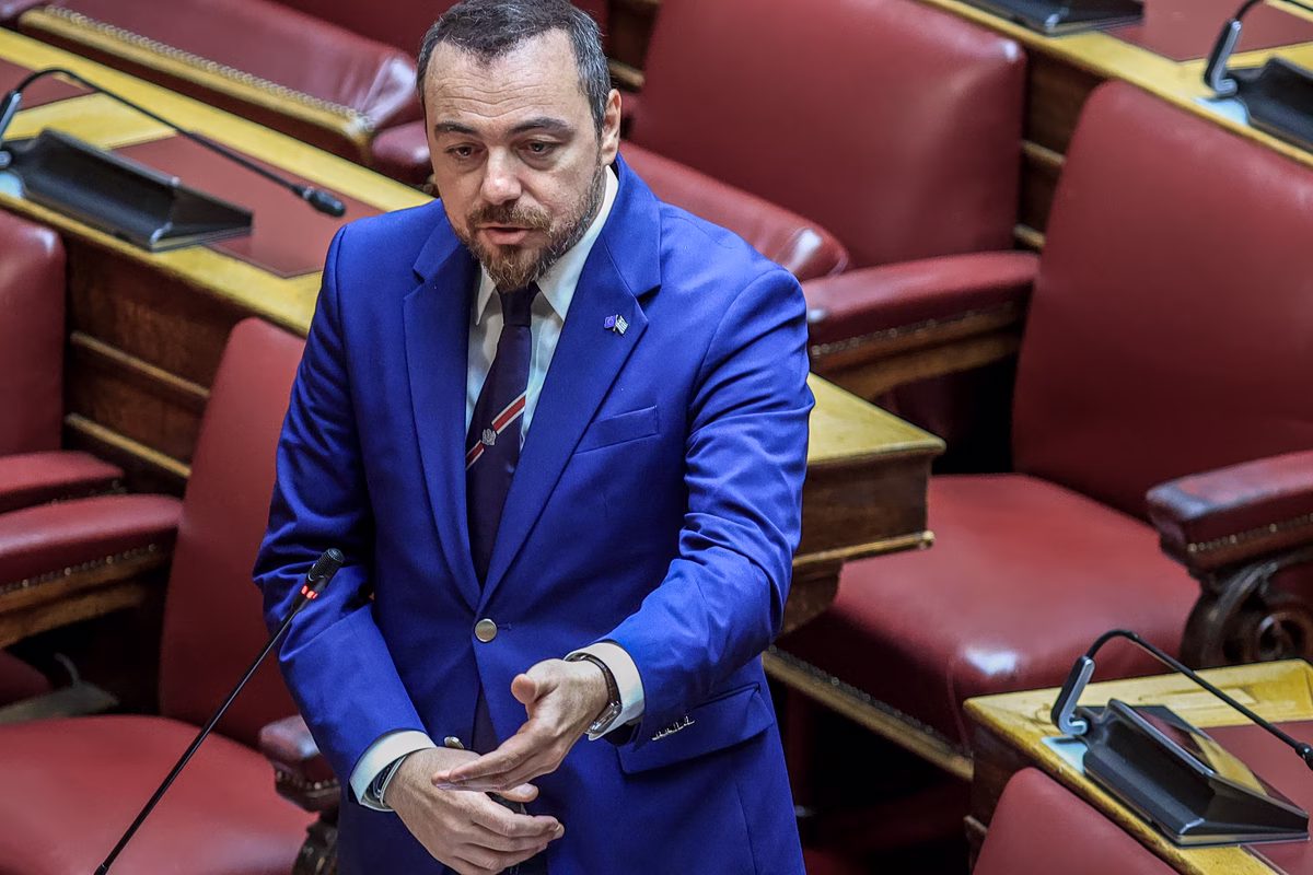 Φ. Παρασύρης: Η κυβέρνηση «ξύπνησε», αφού άφησε την ακρίβεια να καλπάζει