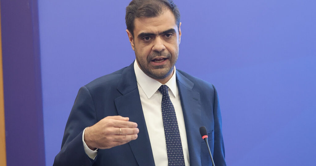 Παύλος Μαρινάκης στο MEGA για επίδομα ανεργίας: Το «δύο μήνες και πάπαλα» δεν ειπώθηκε ποτέ, ήταν προσωπική μου άποψη